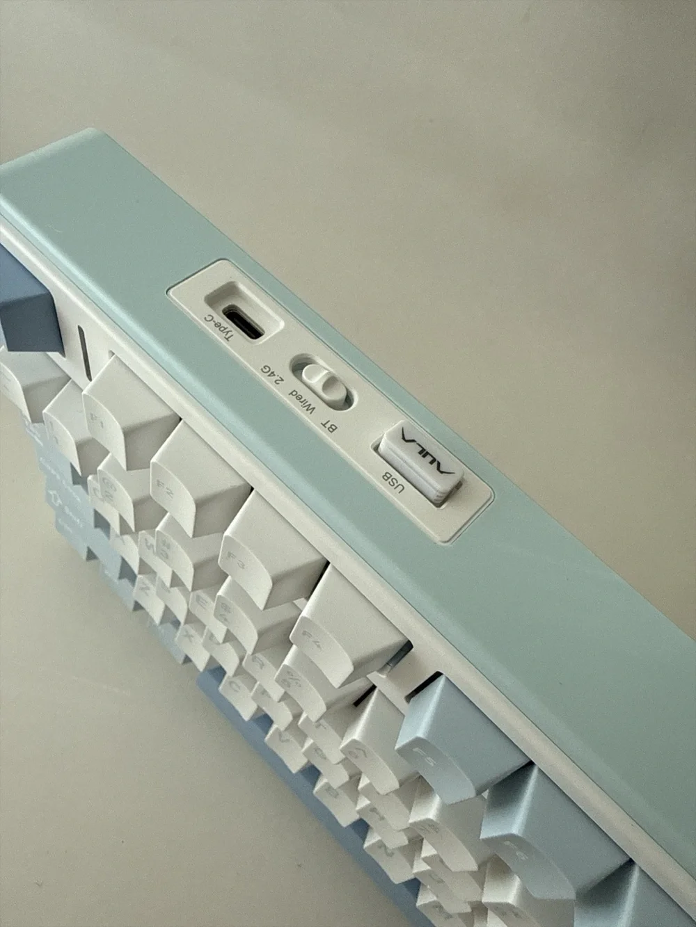 Brand new AULA F75 wireless mechanical keyboard - creamy sound, RGB backlight,